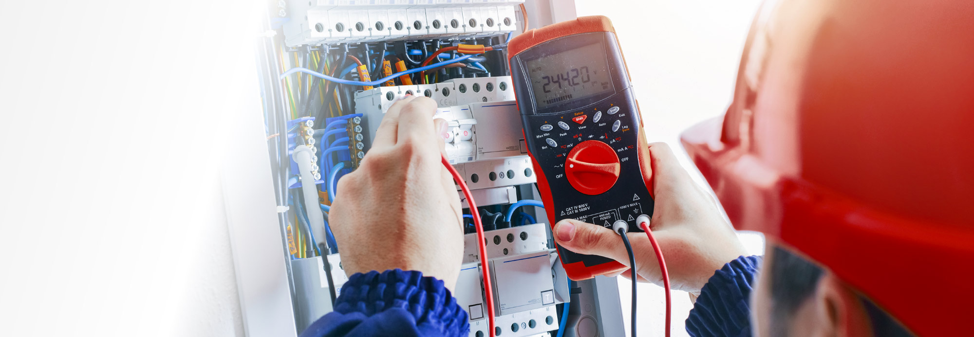 ICEEM srl REALIZZAZIONI E MANUTENZIONI ELETTRICHE, IDRAULICHE ED EDILI, INTERNE ED ESTERNE